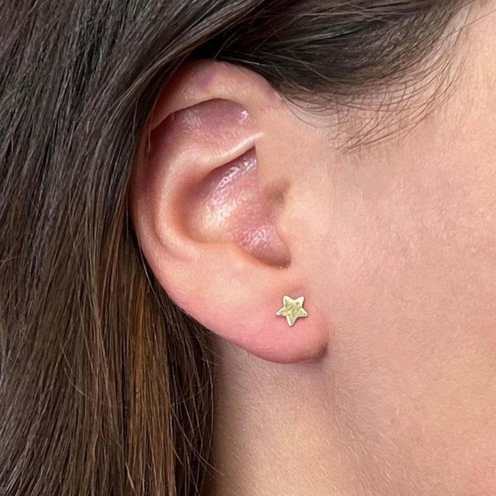 Rachel Koen Tiny Star Stud Earrings Screw Back 14k Yellow Gold